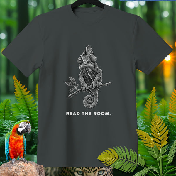 Dark gray t-shirt with chameleon illustration and text "READ THE ROOM."